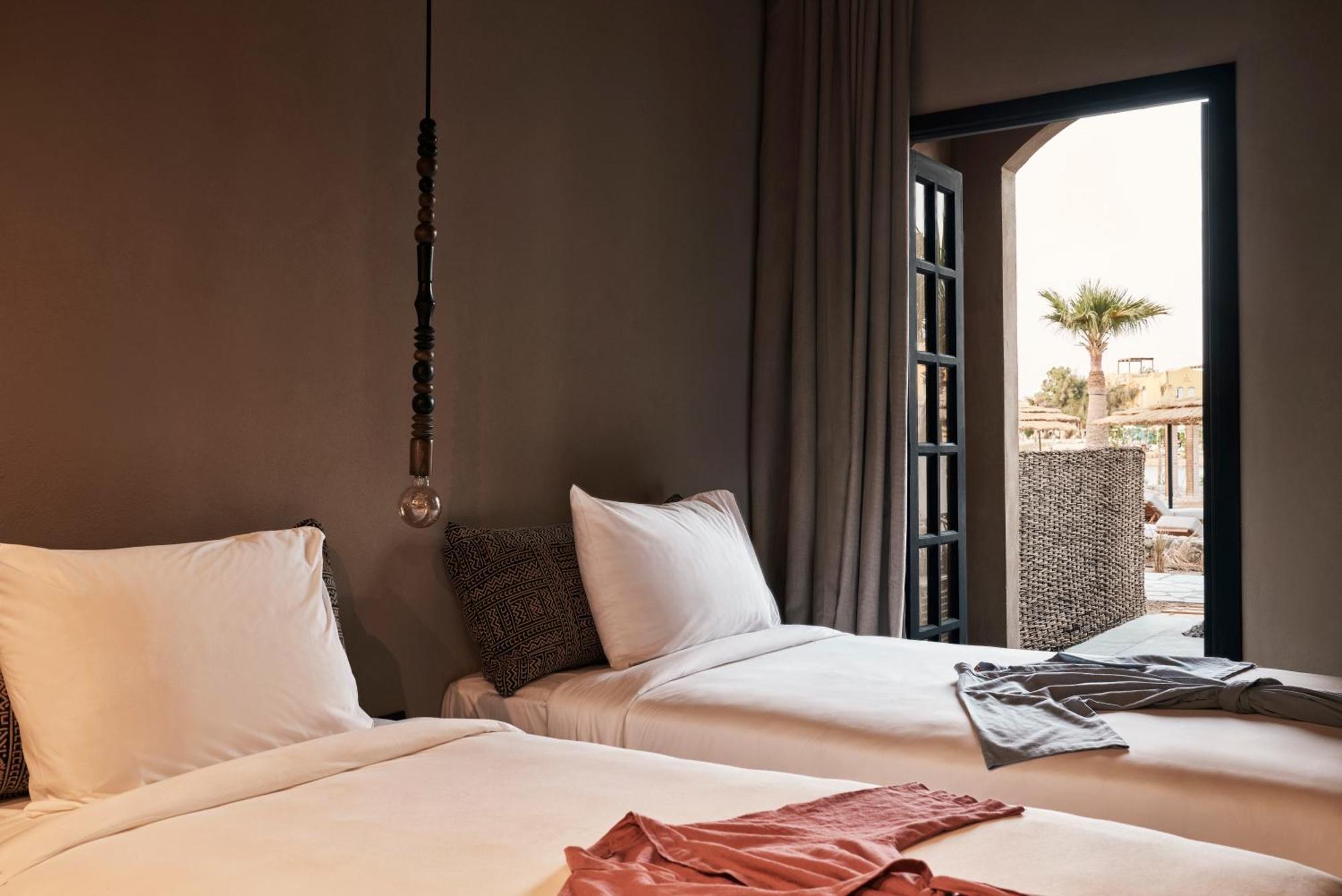 Premium Lagoon view Terrace