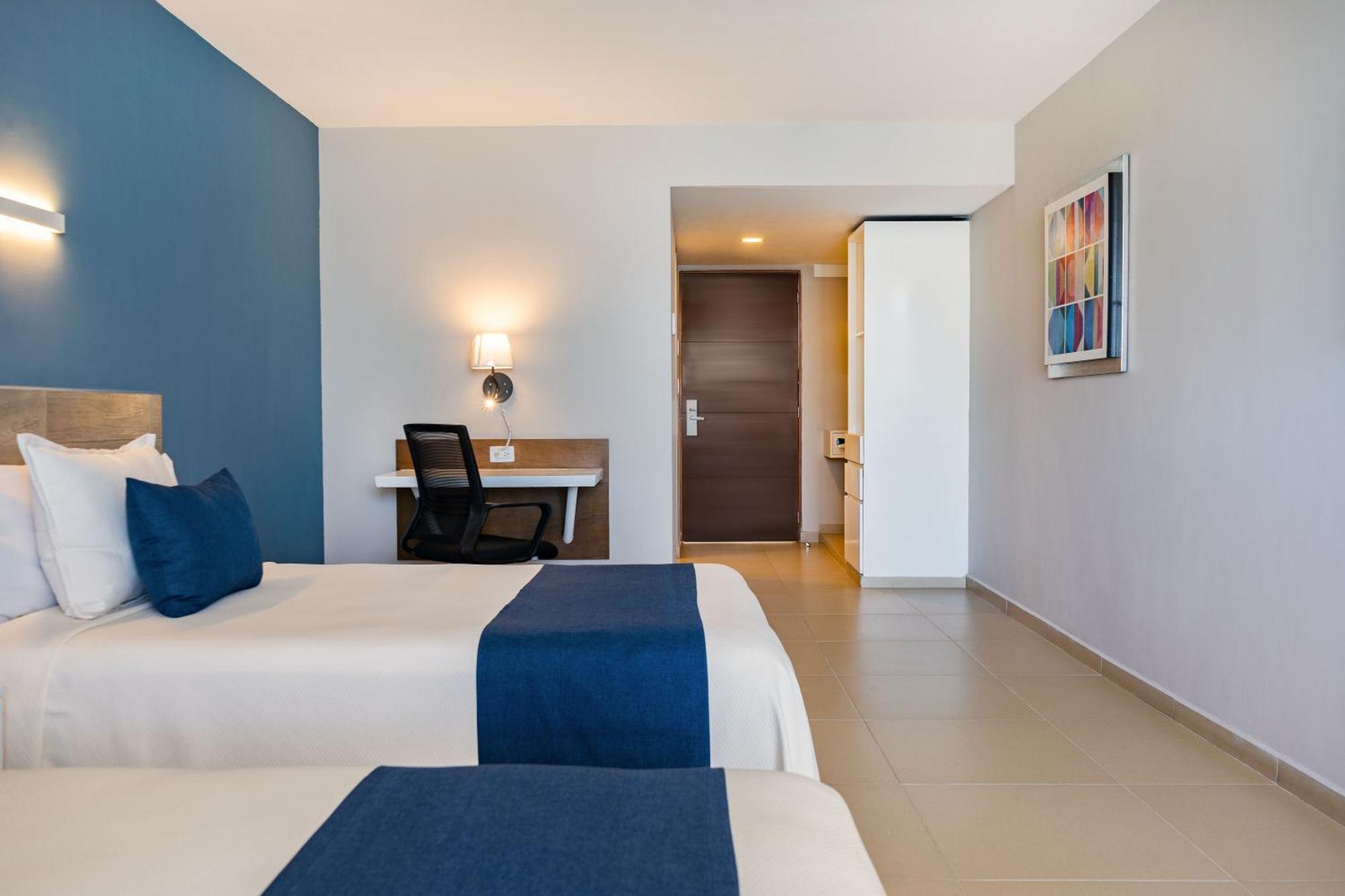 Double Room with Pool View