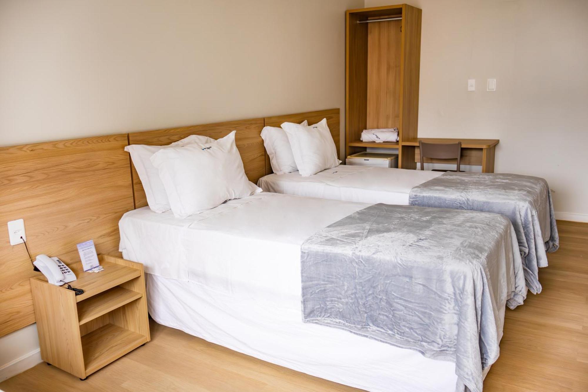 Standaard Kamer met 2 Bedden