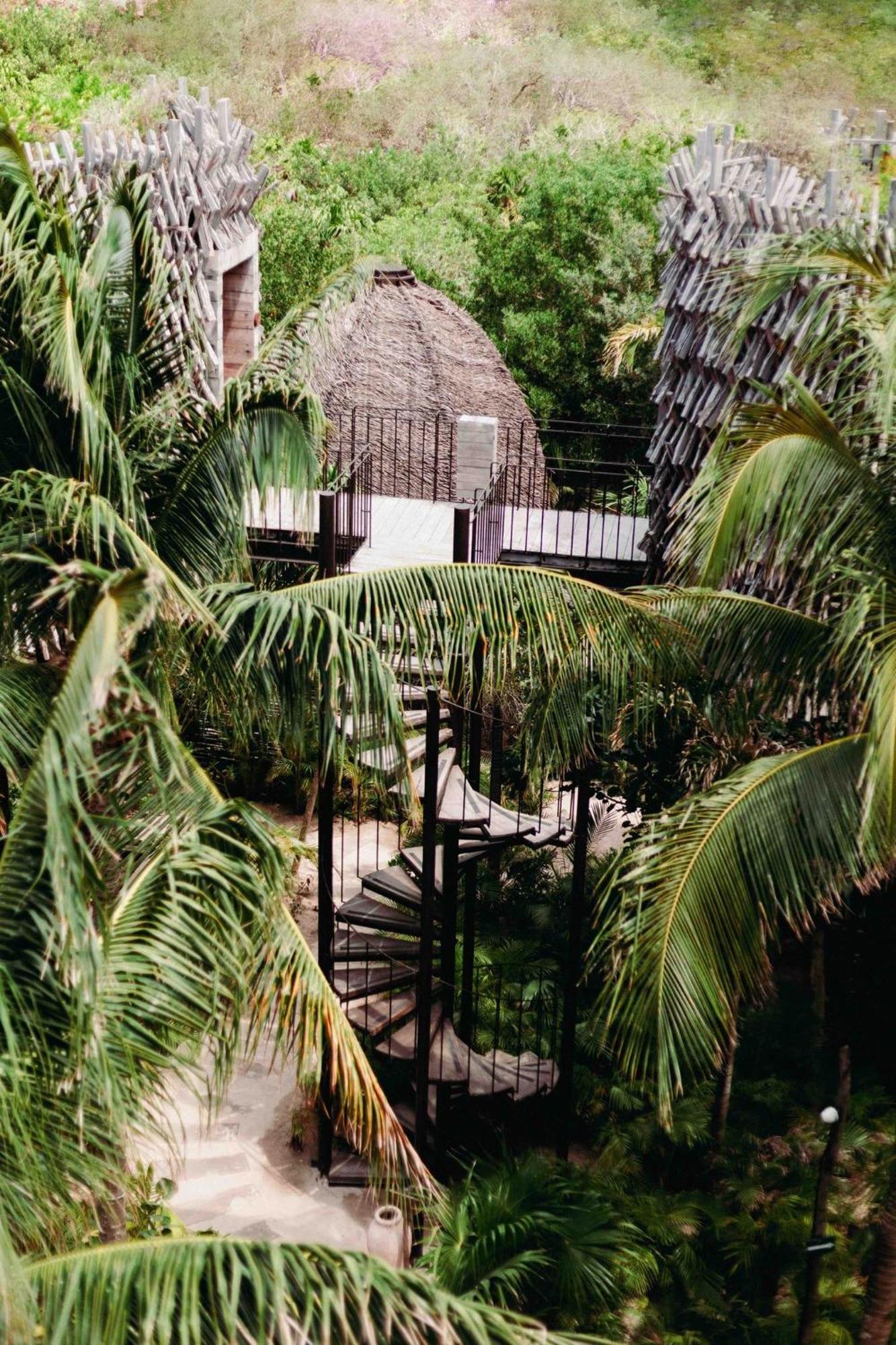 Jungle Treehouse