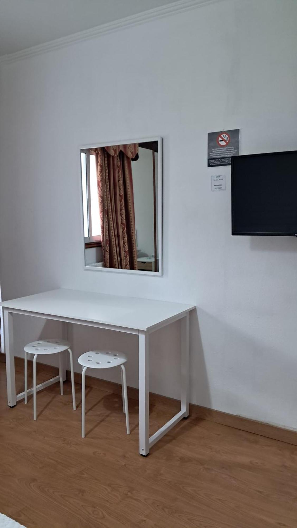 Twin Room Sea View,1757713714:JPEG