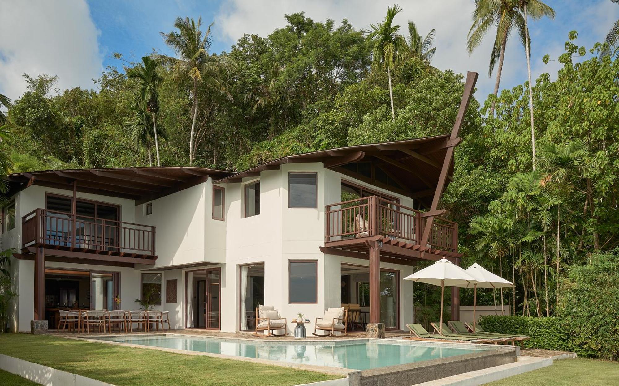 Villa Grand LUX de 4 dormitorios frente al mar con piscina y servicio de traslado acuático ilimitado y gratuito las 24 horas