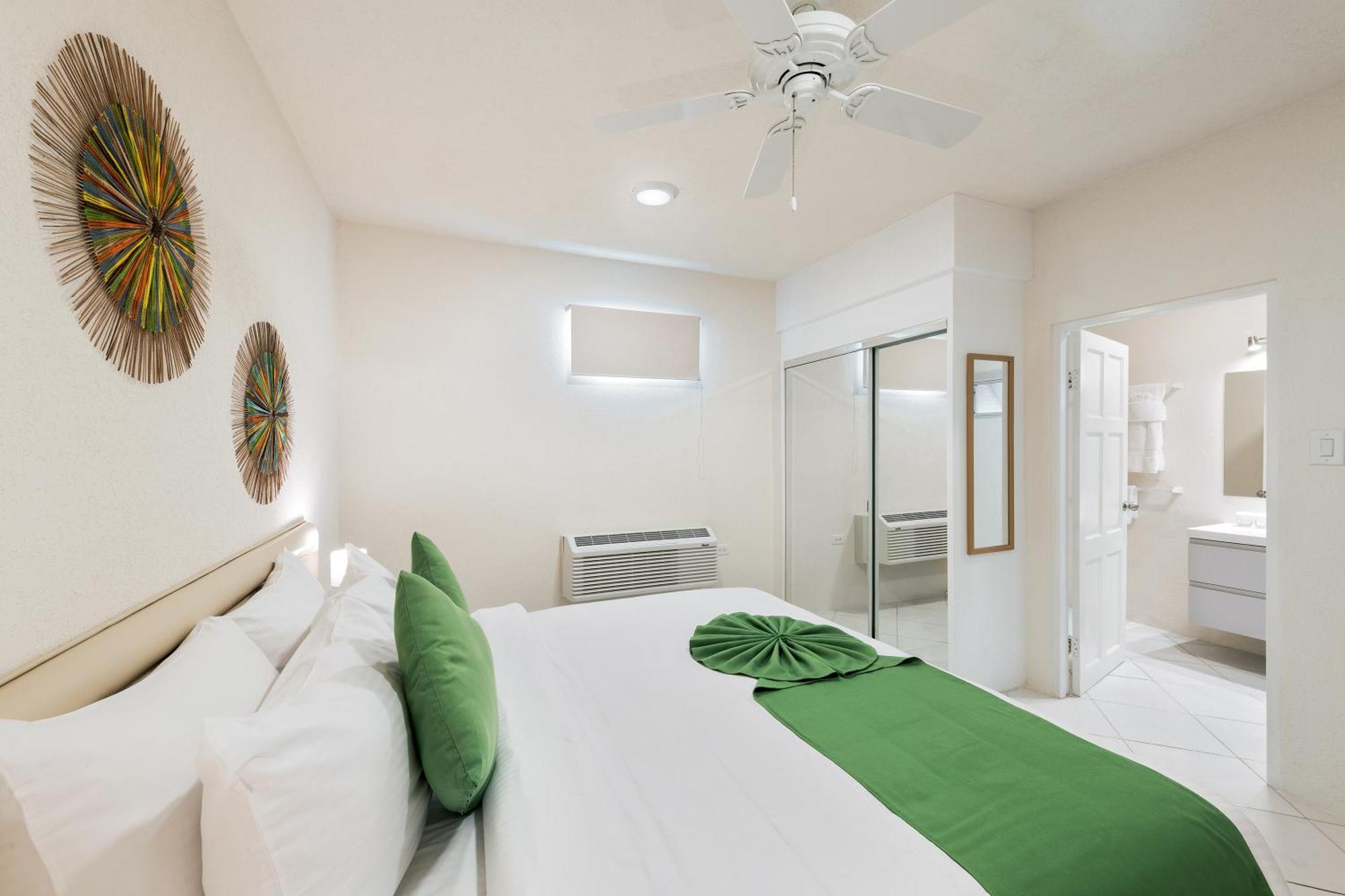 Apartment with Garden View,1742736421:JPEG