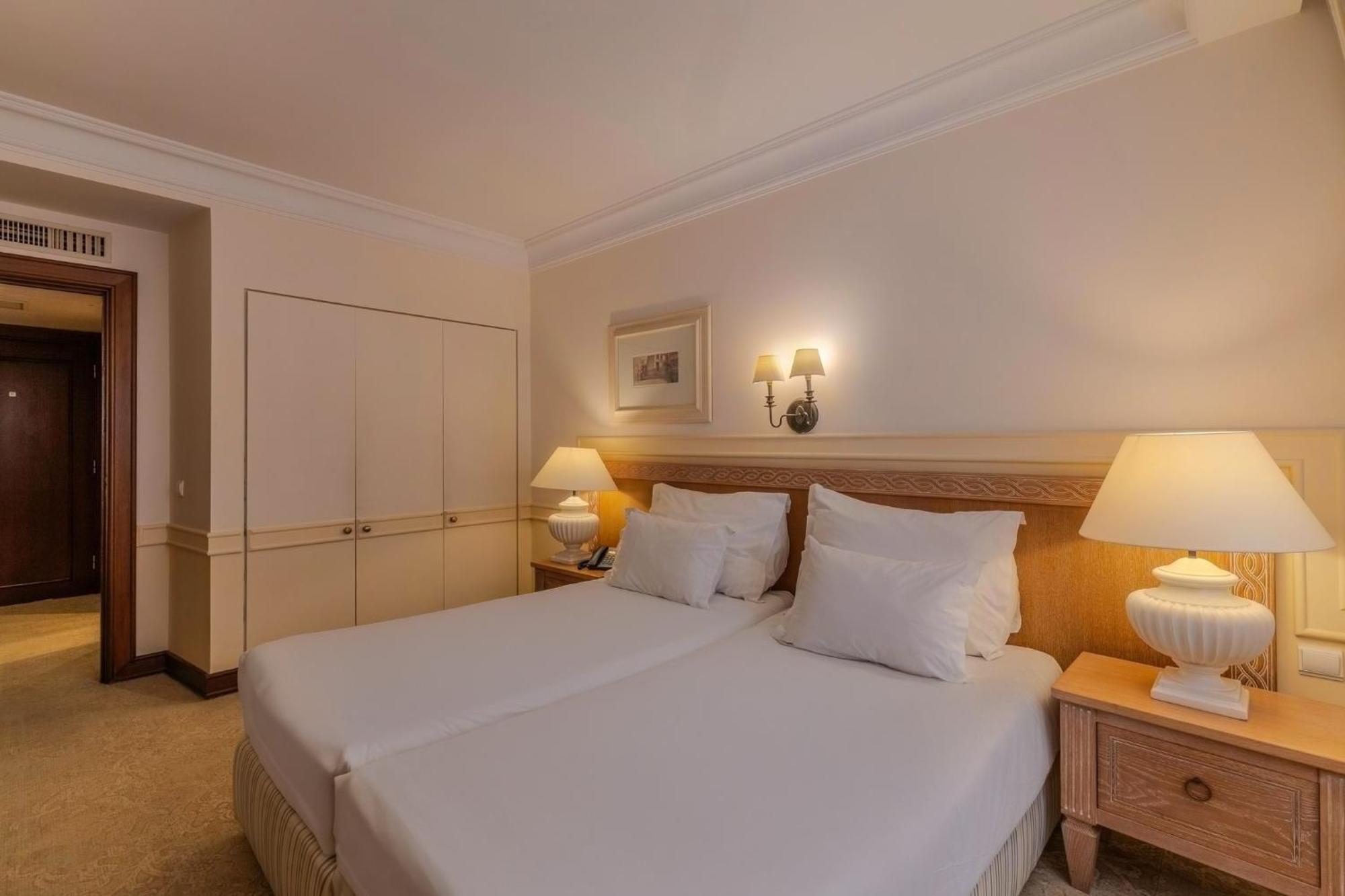 Classic Twin Room