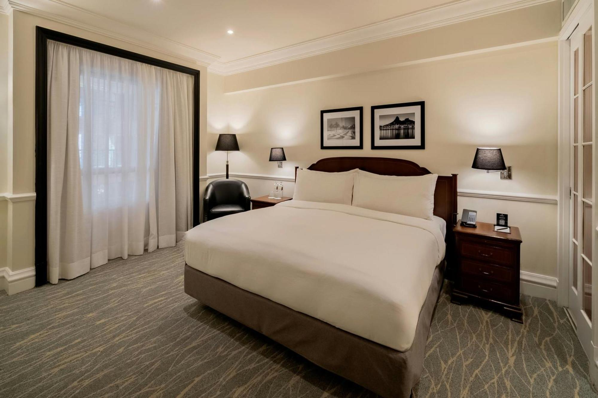 Executive lounge access, Suite, 1 King, Sofa bed