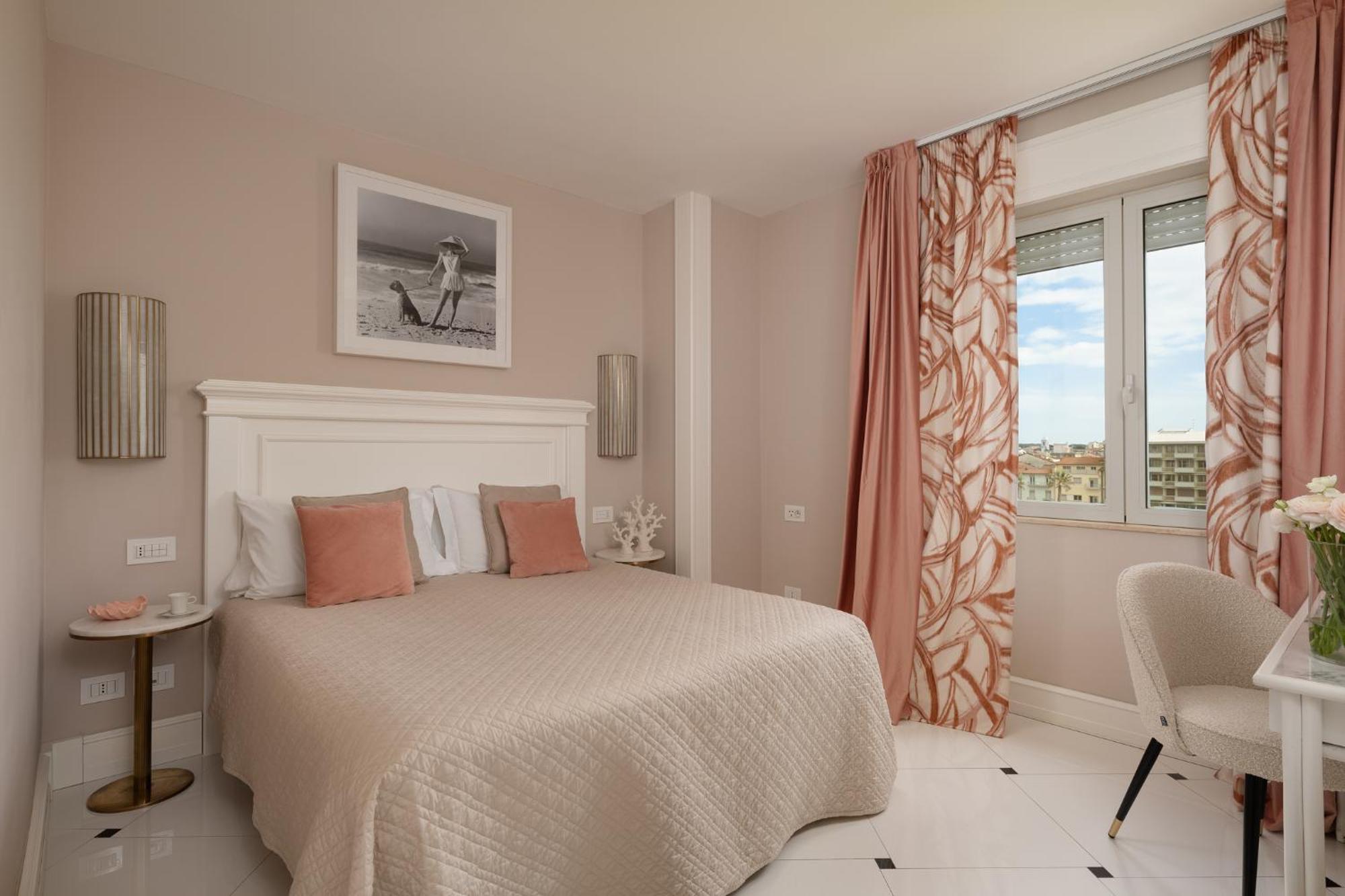 Prestige Double or Twin Room Partial Sea View