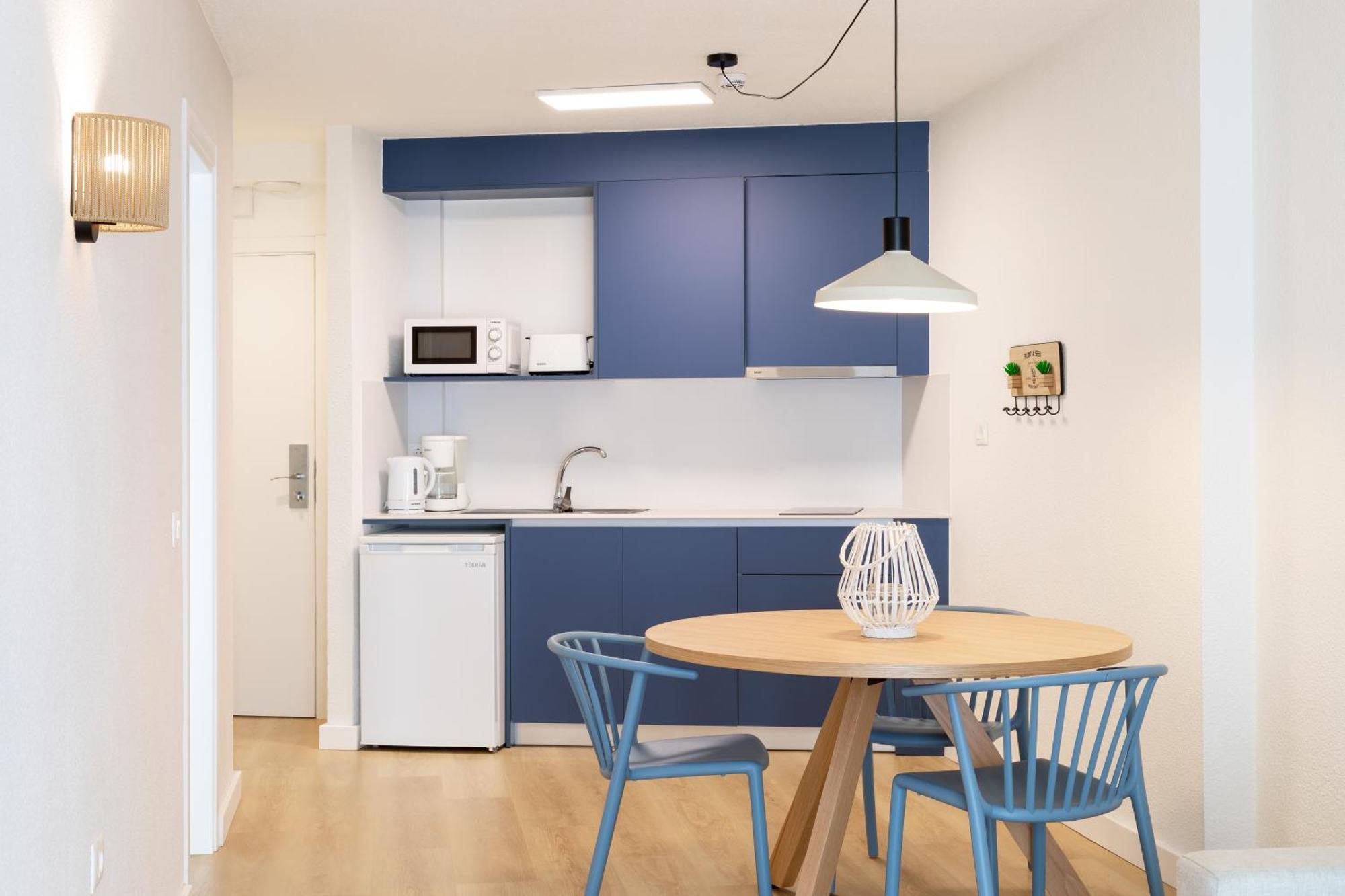 Premium Junior Suite with Sea View (2 Adults)