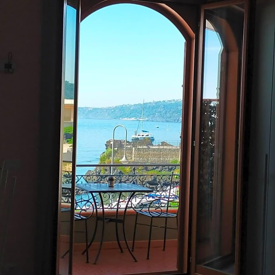 Deluxe Triple Room Sea View