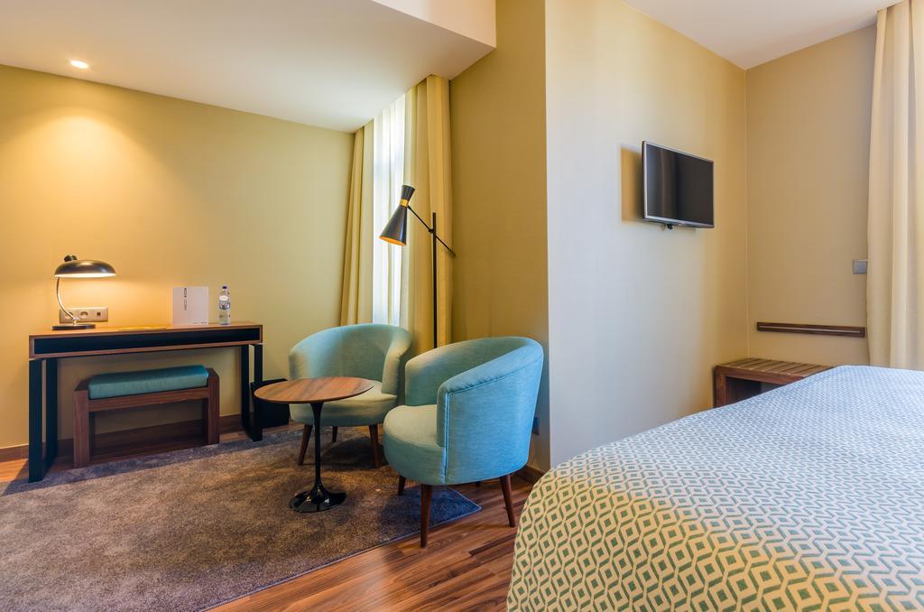 Quarto Triplo Superior