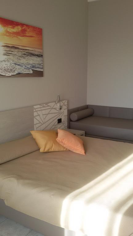 Triple Room Sea View,1373829503:JPEG