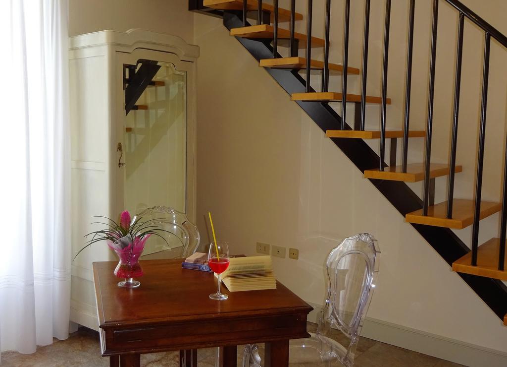One-Bedroom Apartment Split Level