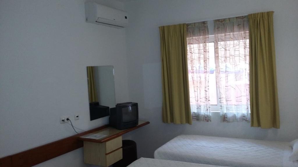 Twin Room,395372670:JPEG