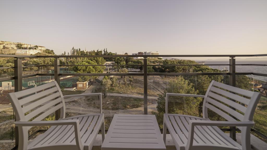 Superior Double Room - Land side