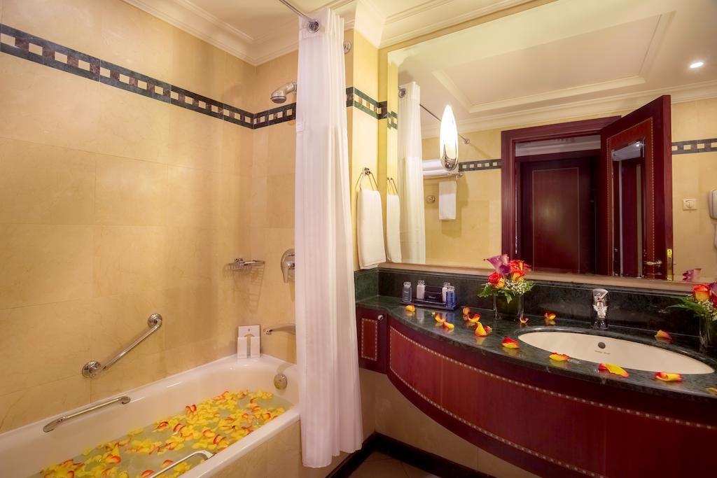 Club Room