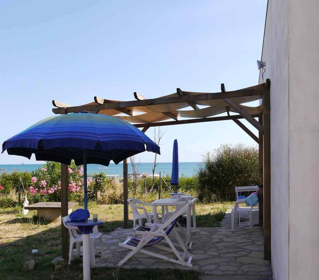 Camera Familiare con Vista Mare Laterale