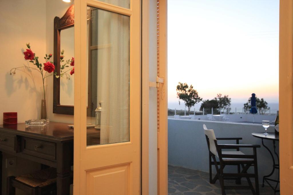 Studio with Sea View (2 Adults)