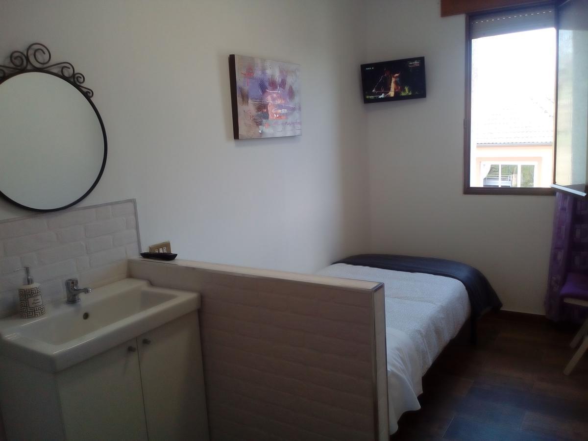 Single Room Bathroom