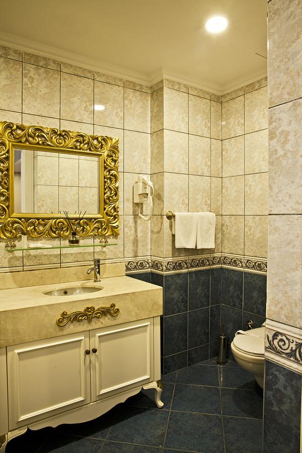 Luxe Suite