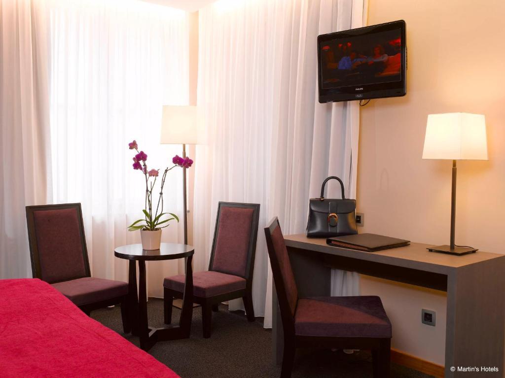 Double Room - Disability Access,116867023:JPEG