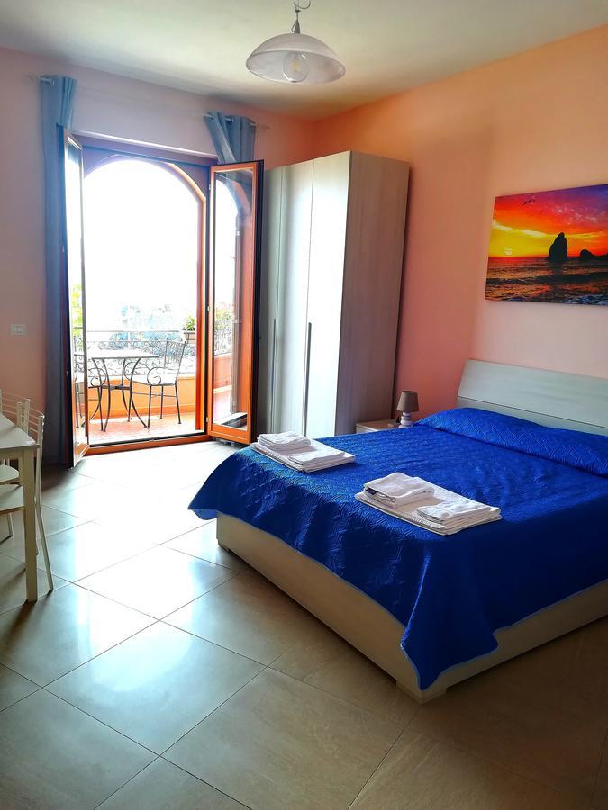 Deluxe Triple Room Sea View