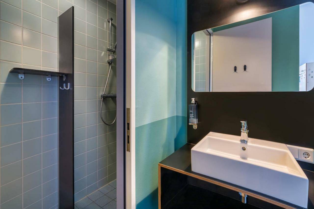 Bed in 6-Bed Mixed Room,1307769748:JPEG