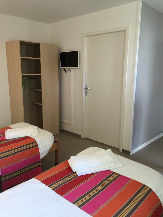 Chambre Quadruple avec Salle de Bains