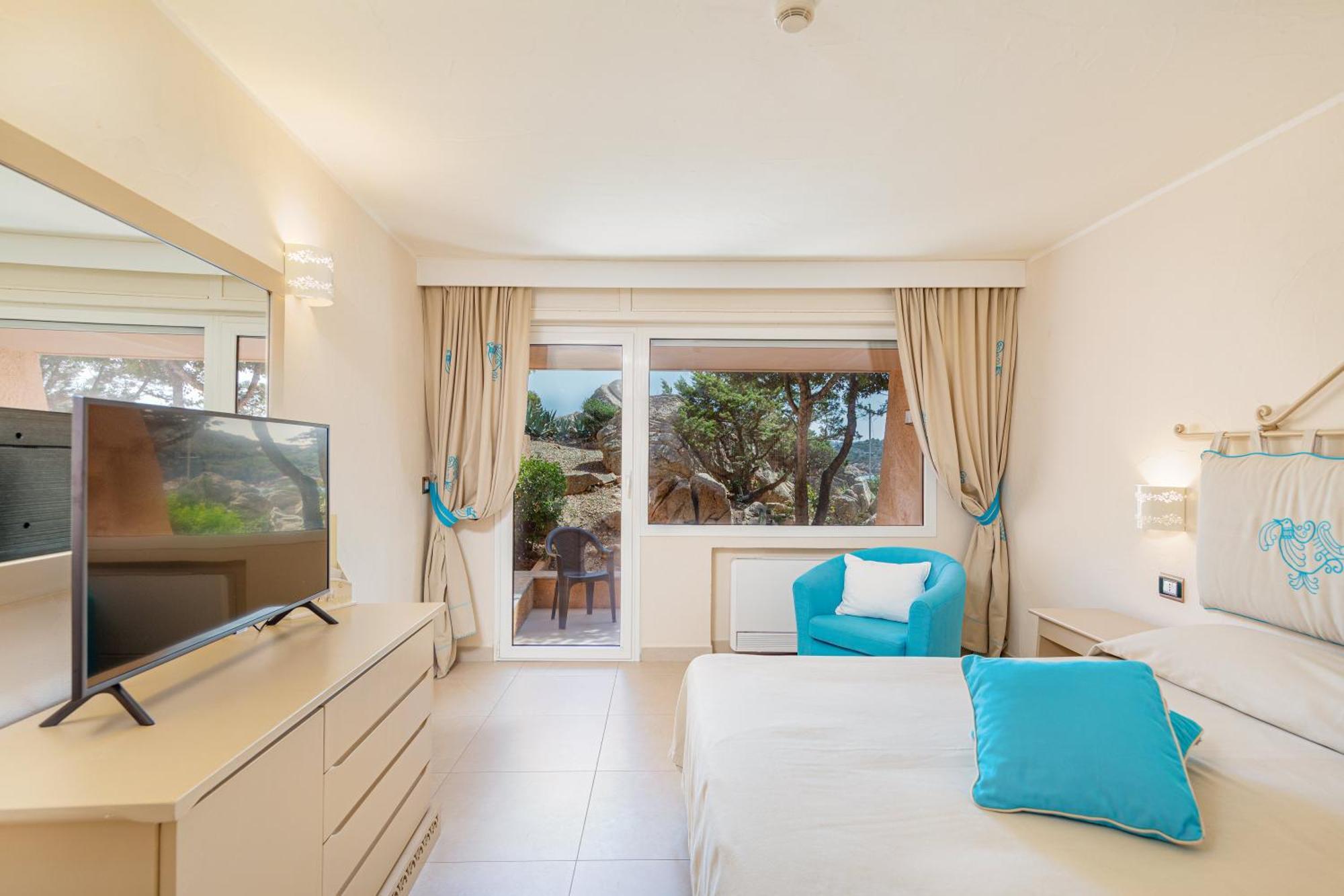 Prestige Double Room Partial Sea View