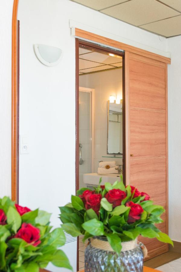 Roc Double Room garden view