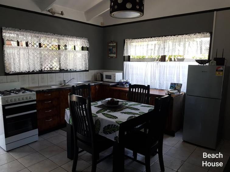 One-Bedroom House - Beachfront,964928809:JPEG