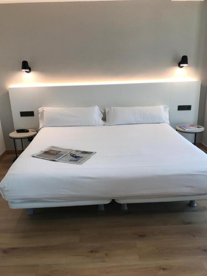 Superior Double Room with Sea View,981839026:JPEG