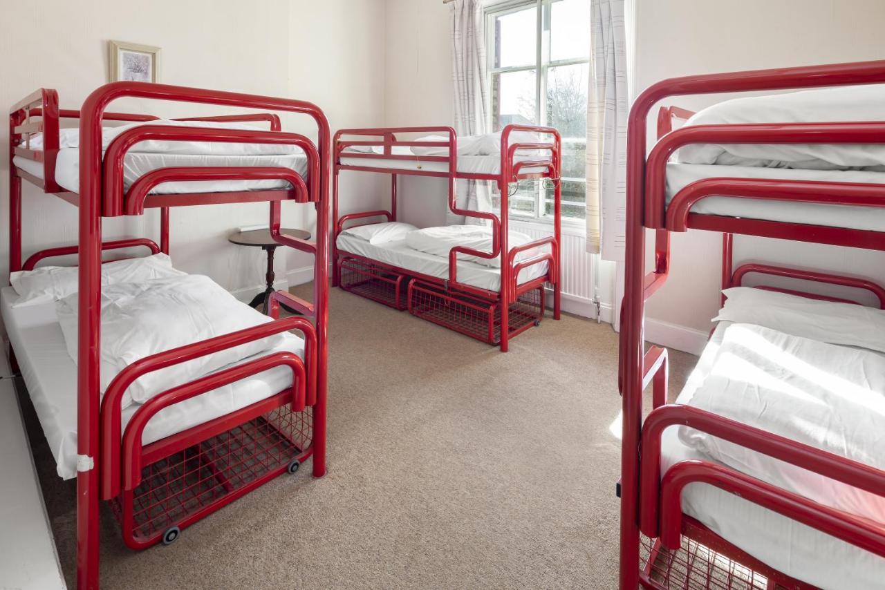 Bed in een Gemengde Slaapzaal met 6 Bedden