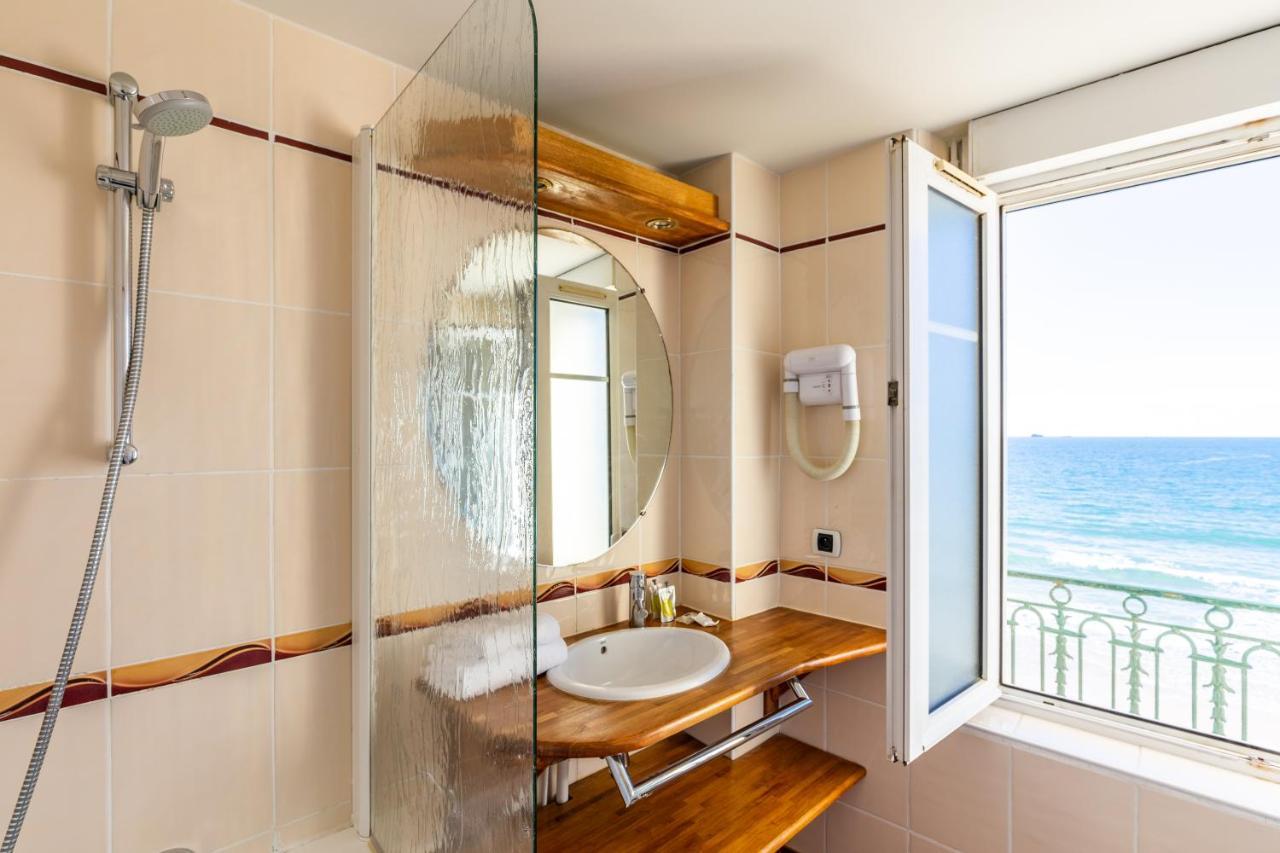 Superior Room with Sea View (2 people)