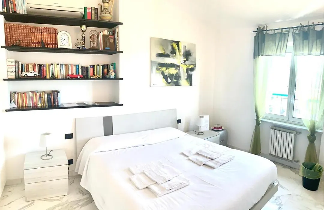 La Casa sui Tetti B&b-1