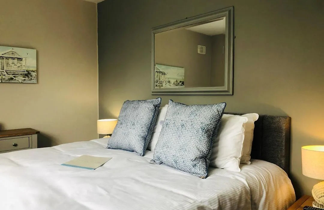 South Sands Hotel-1