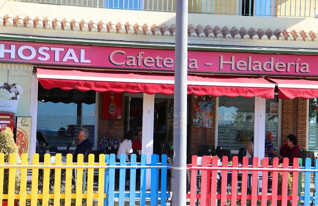 Hostal La Estacion-1
