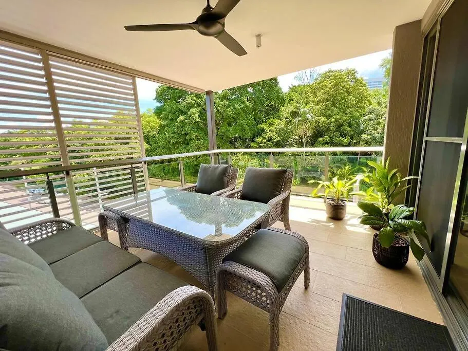 Luxury Waterfront Apartment-1
