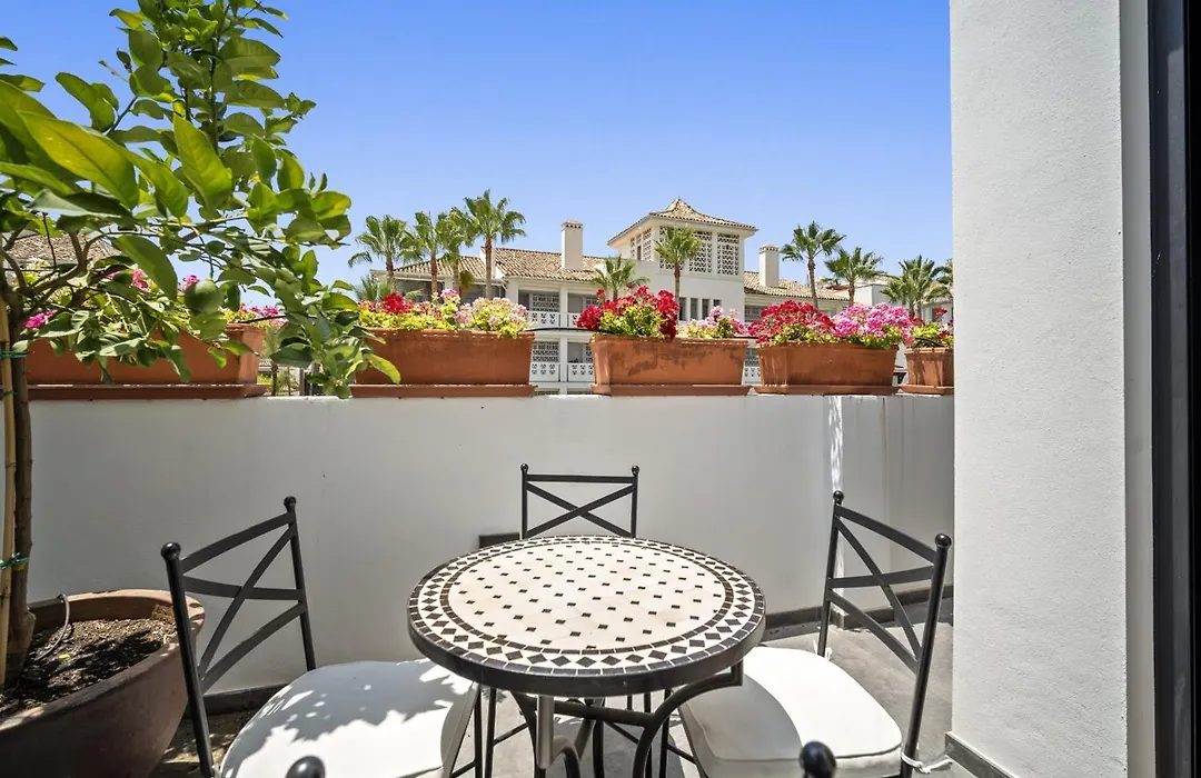 Casa Del Sol By Finest Rentals-1