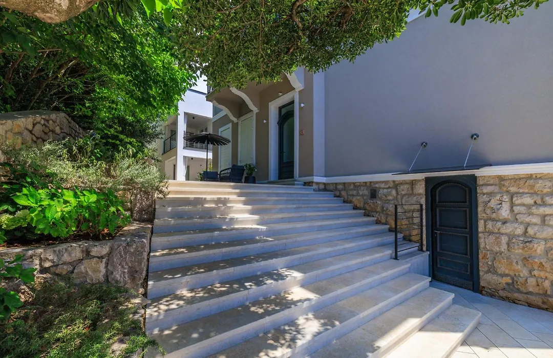 Villa Erika-1