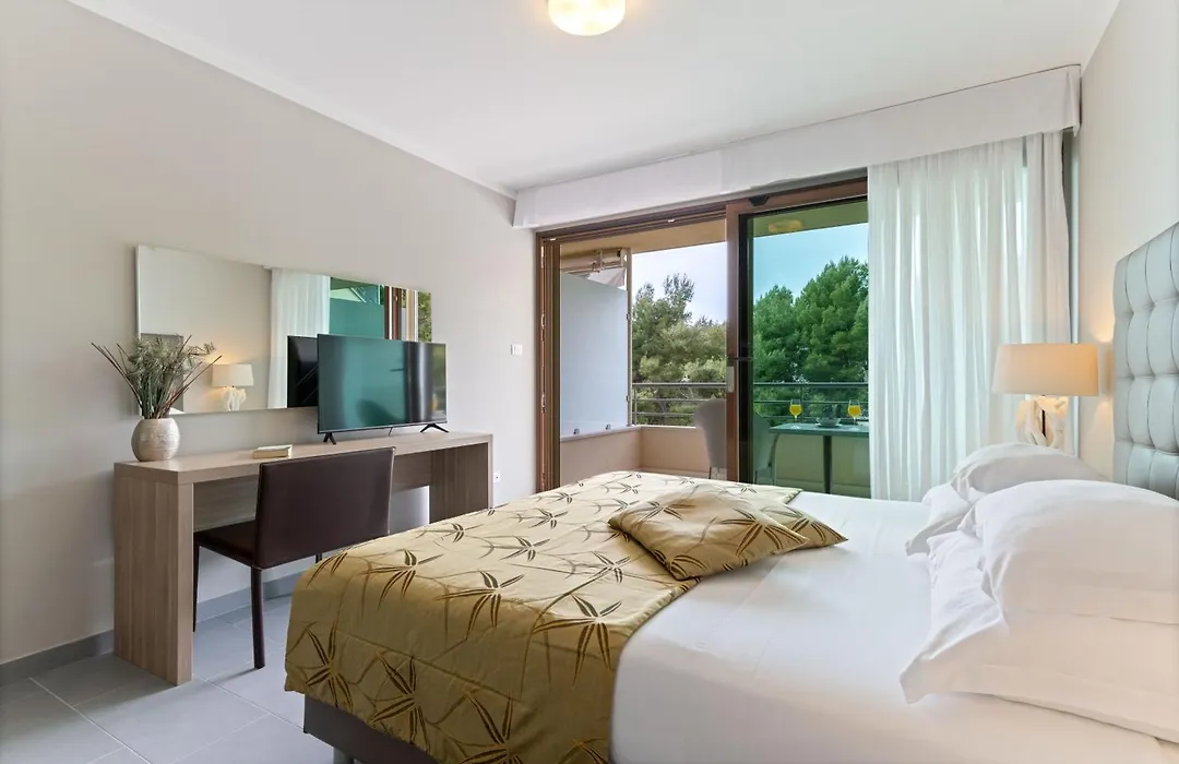 The Residence Aparthotel-1