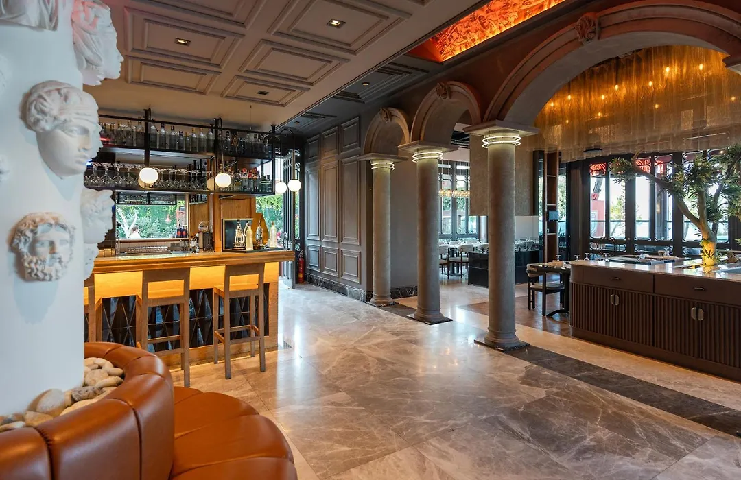 Venn Boutique Hotel-1