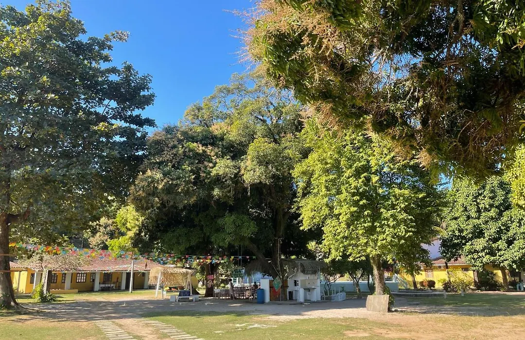 Vila Iriri - Pousada e Camping-1