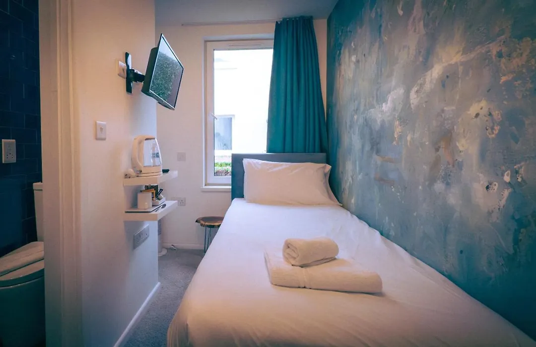 Oyo Newquay Beach Hotel-1