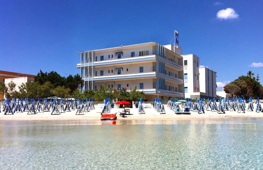 Hotel Blu-1