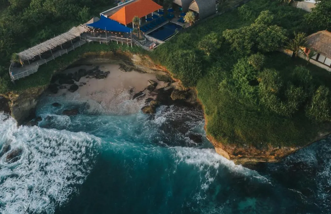 Water Blow Huts-1