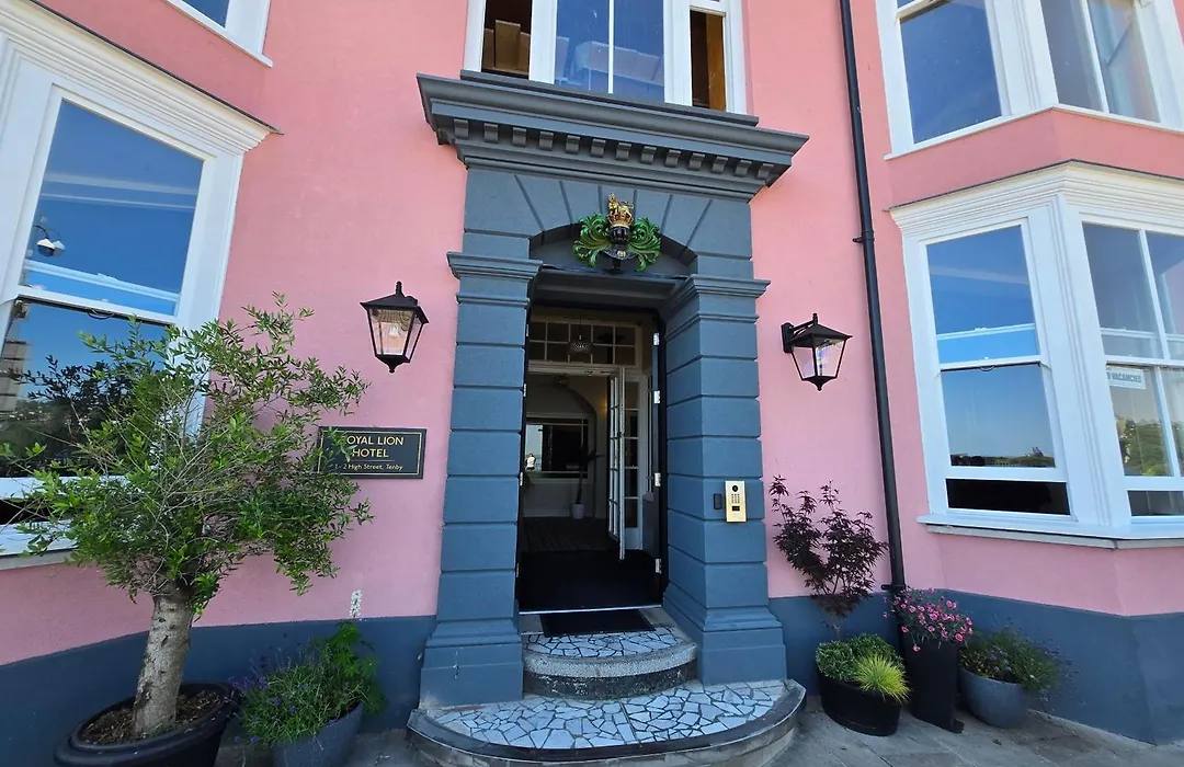 Royal Lion Hotel-1
