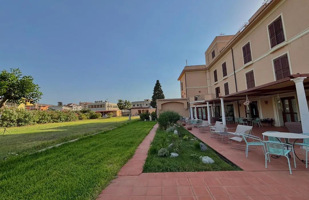 Hotel La Lampara-1