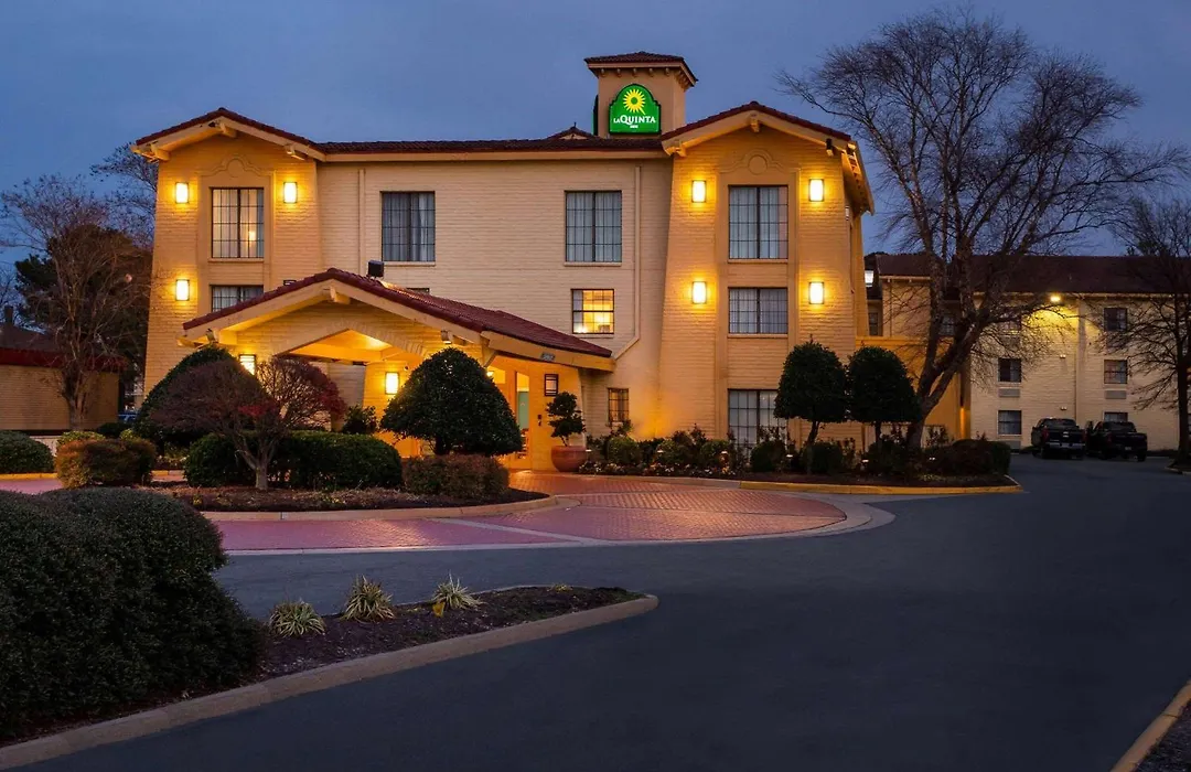 La Quinta Inn By Wyndham Norfolk Virginia Beach-1
