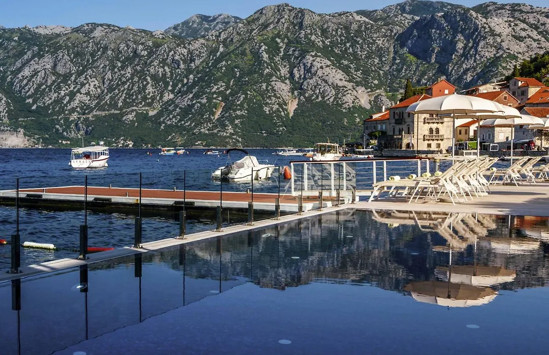 Heritage Grand Perast-1