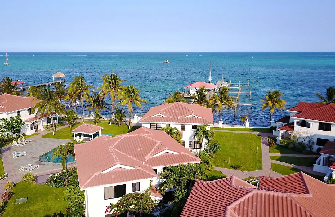 Isla Bonita Yacht Club-1