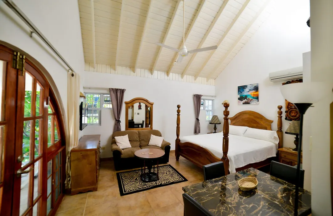 Beach House Condos, Negril-1